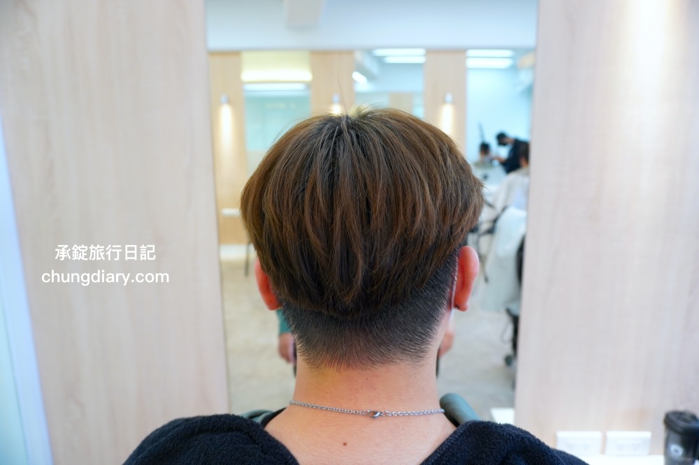 公館髮廊推薦【鉅洋髮藝 G-Young Hair salon】台北中正區美髮店！專業髮型師「Nell年年」擅長男款髮型風格，男士剪髮、男生染髮、韓式燙髮。