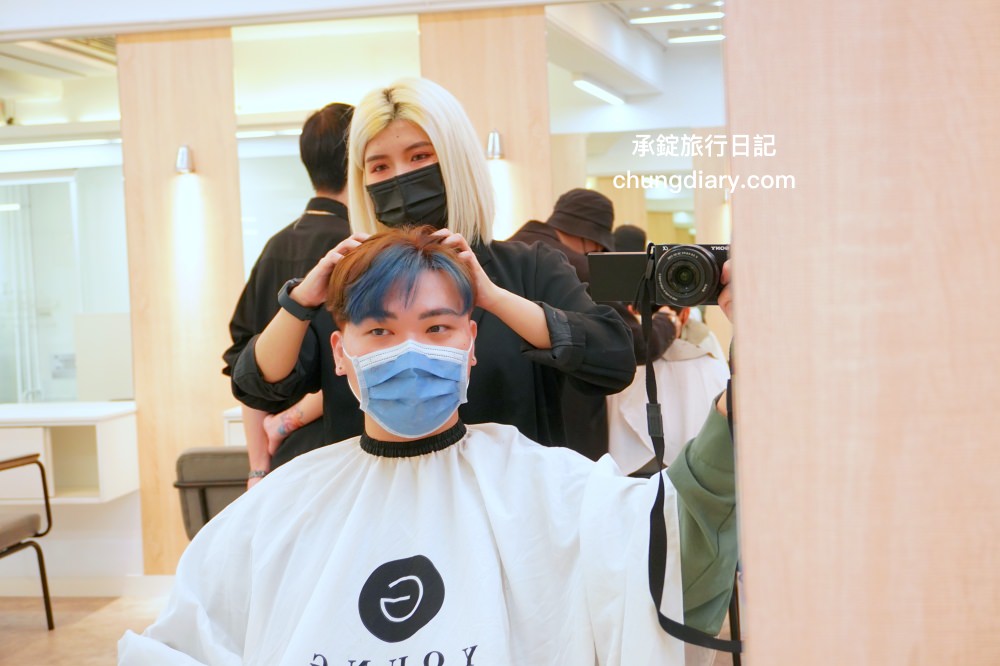 公館髮廊推薦【鉅洋髮藝 G-Young Hair salon】台北中正區美髮店！專業髮型師「Nell年年」擅長男款髮型風格，男士剪髮、男生染髮、韓式燙髮。