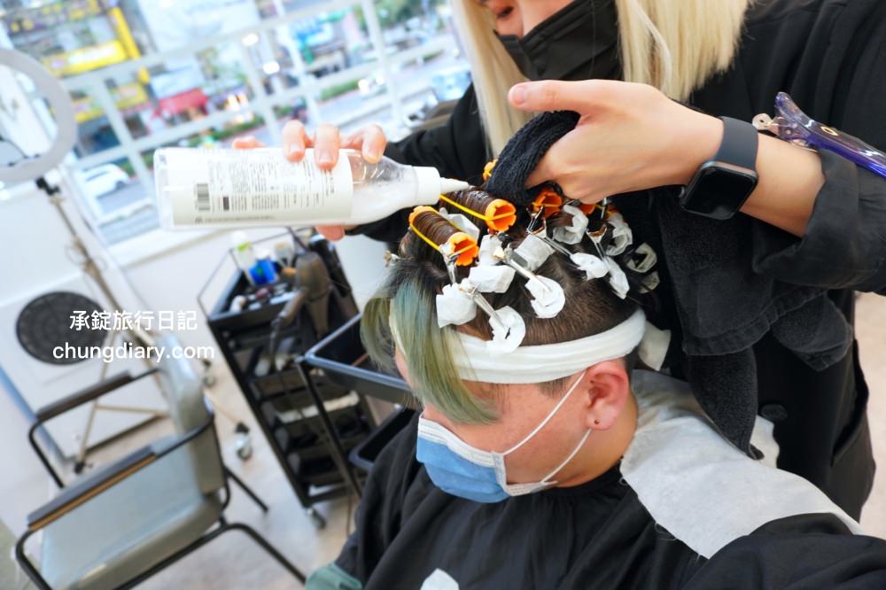 公館髮廊推薦【鉅洋髮藝 G-Young Hair salon】台北中正區美髮店！專業髮型師「Nell年年」擅長男款髮型風格，男士剪髮、男生染髮、韓式燙髮。