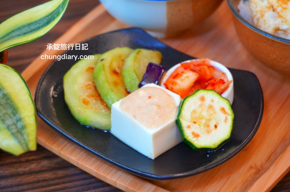 阿飛Brunch|台中火車站早午餐店,明亮溫馨「植物系」裝潢風格,隱藏在巷弄內的綠植餐廳!鄰近~大魯閣新時代購物中心/台中站前秀泰影城/LaLaport台中店|台中東區大智路美食推薦 - 第11張圖 阿飛Brunch|台中火車站早午餐店,明亮溫馨「植物系」裝潢風格,隱藏在巷弄內的綠植餐廳!鄰近~大魯閣新時代購物中心/台中站前秀泰影城/LaLaport台中店|台中東區大智路美食推薦