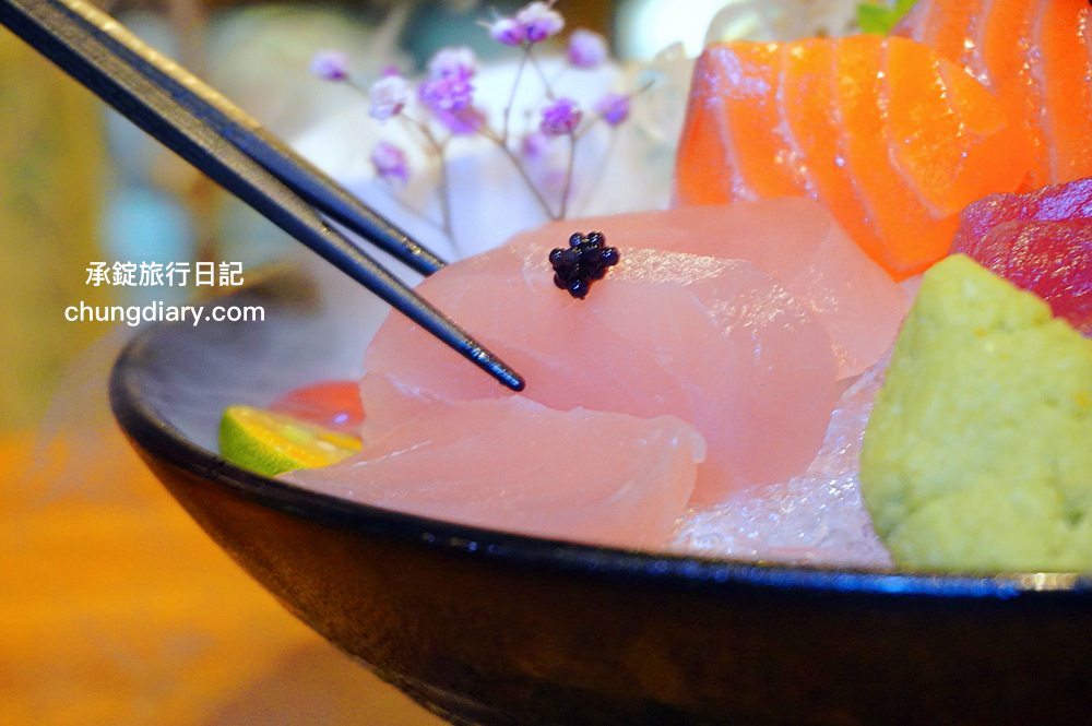 隱居居酒屋いざかや台中店｜廣三SOGO百貨後方，串燒、烤物、刺身、炸物、日式料理專賣！晚餐宵夜喝酒の深夜食堂。