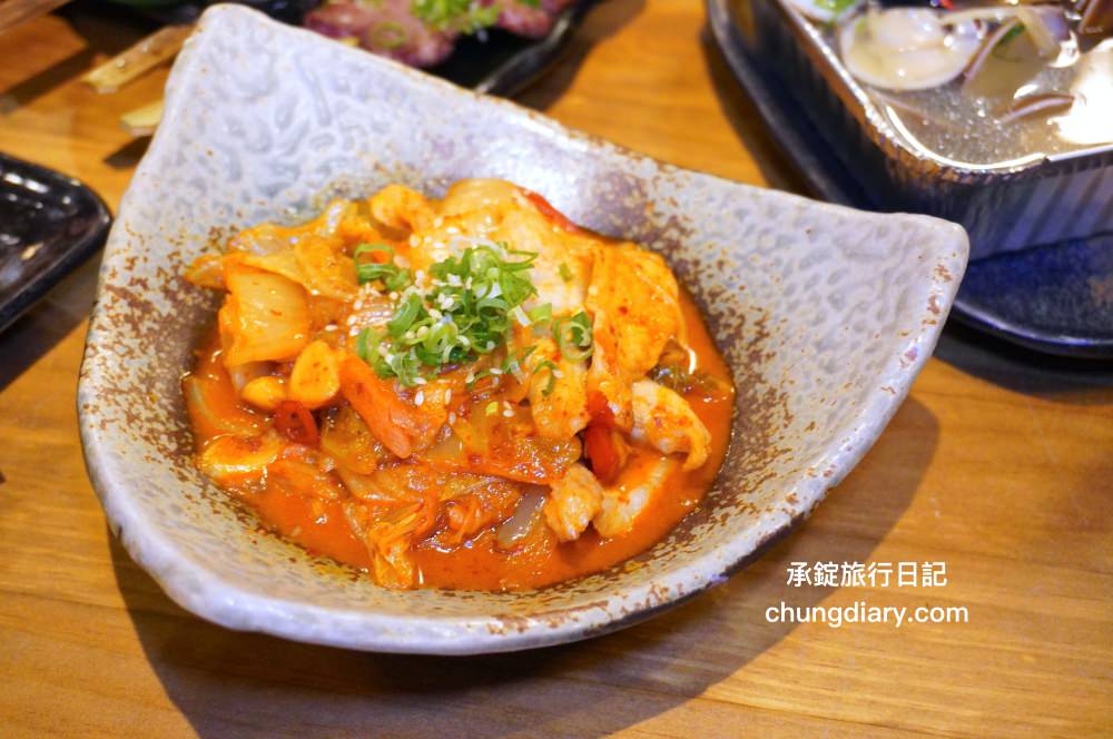 隱居居酒屋いざかや台中店｜廣三SOGO百貨後方，串燒、烤物、刺身、炸物、日式料理專賣！晚餐宵夜喝酒の深夜食堂。