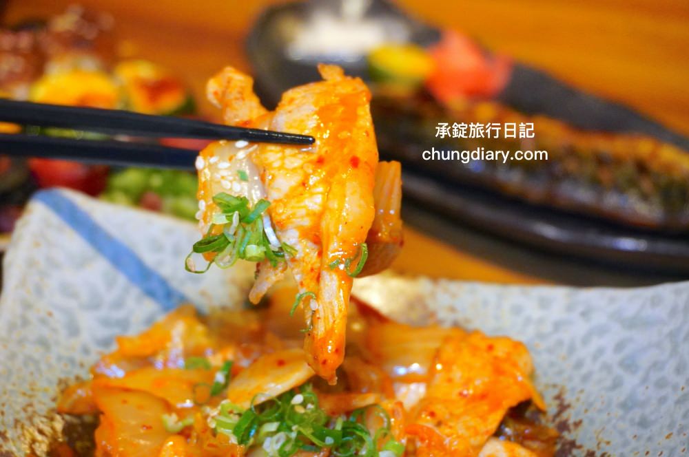 隱居居酒屋いざかや台中店｜廣三SOGO百貨後方，串燒、烤物、刺身、炸物、日式料理專賣！晚餐宵夜喝酒の深夜食堂。