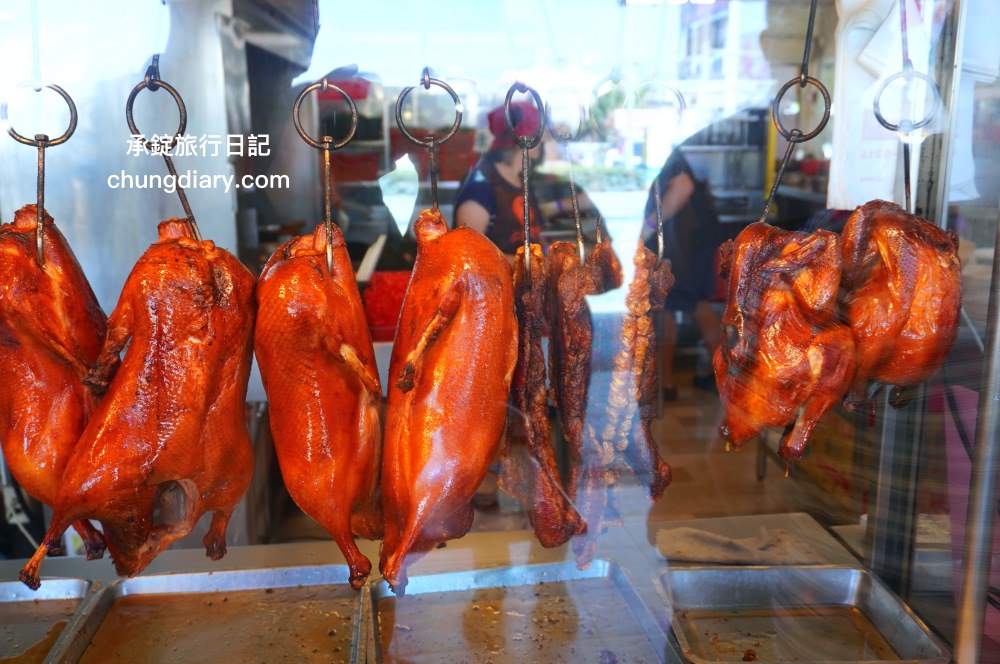 高雄仁武烤鴨怎麼點？招牌「一鴨二吃」全鴨附餅、鹹酥全鴨，2023最新菜單MENU價格。