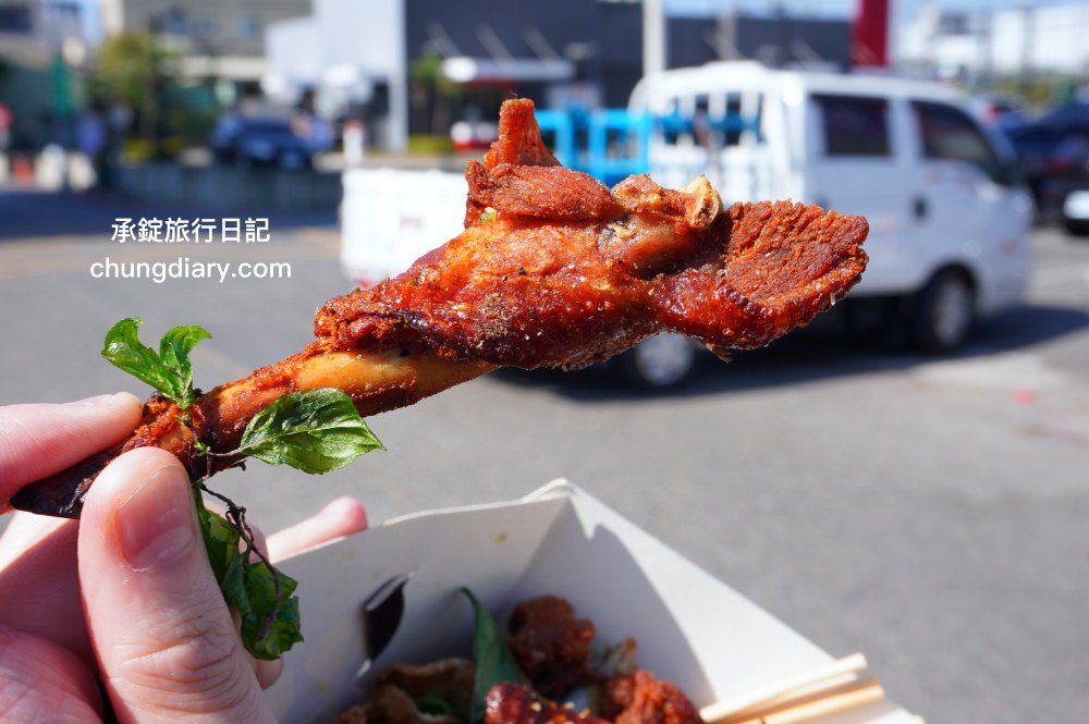 高雄仁武烤鴨怎麼點？招牌「一鴨二吃」全鴨附餅、鹹酥全鴨，2023最新菜單MENU價格。