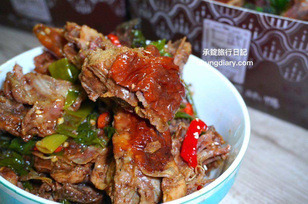 高雄仁武烤鴨怎麼點？招牌「一鴨二吃」全鴨附餅、鹹酥全鴨，2023最新菜單MENU價格。