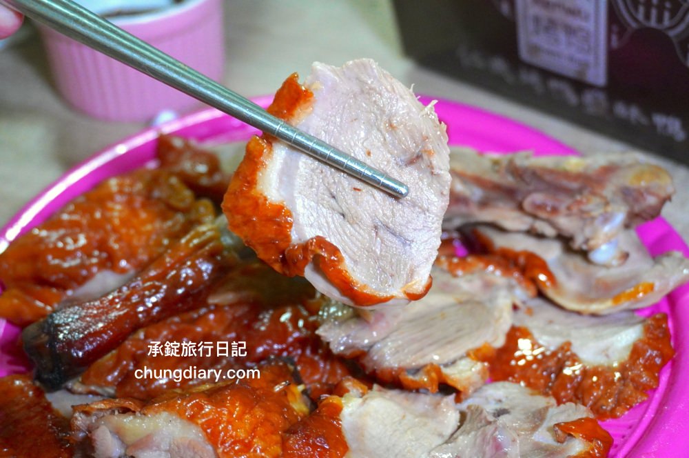 高雄仁武烤鴨怎麼點？招牌「一鴨二吃」全鴨附餅、鹹酥全鴨，2023最新菜單MENU價格。