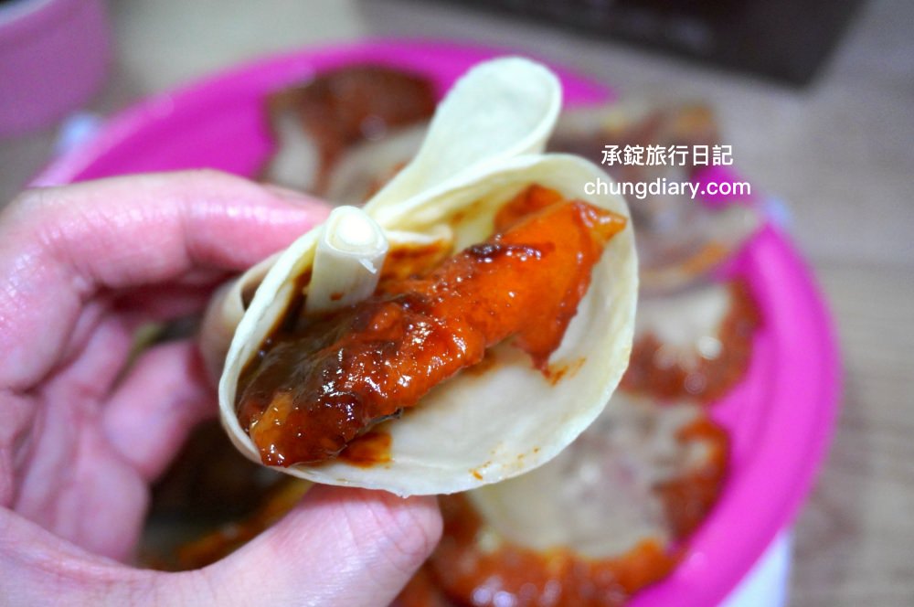 高雄仁武烤鴨怎麼點？招牌「一鴨二吃」全鴨附餅、鹹酥全鴨，2023最新菜單MENU價格。