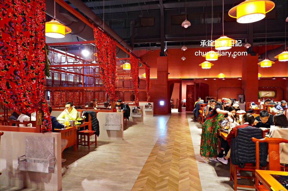 小媳婦鐵鍋燉台中旗艦店|最道地特色東北菜!必點手工玉米餅|漁人町日本星光市集、台中市魚市場-哈漁碼頭旁。 - 第9張圖 小媳婦鐵鍋燉台中旗艦店|最道地特色東北菜!必點手工玉米餅|漁人町日本星光市集、台中市魚市場-哈漁碼頭旁。