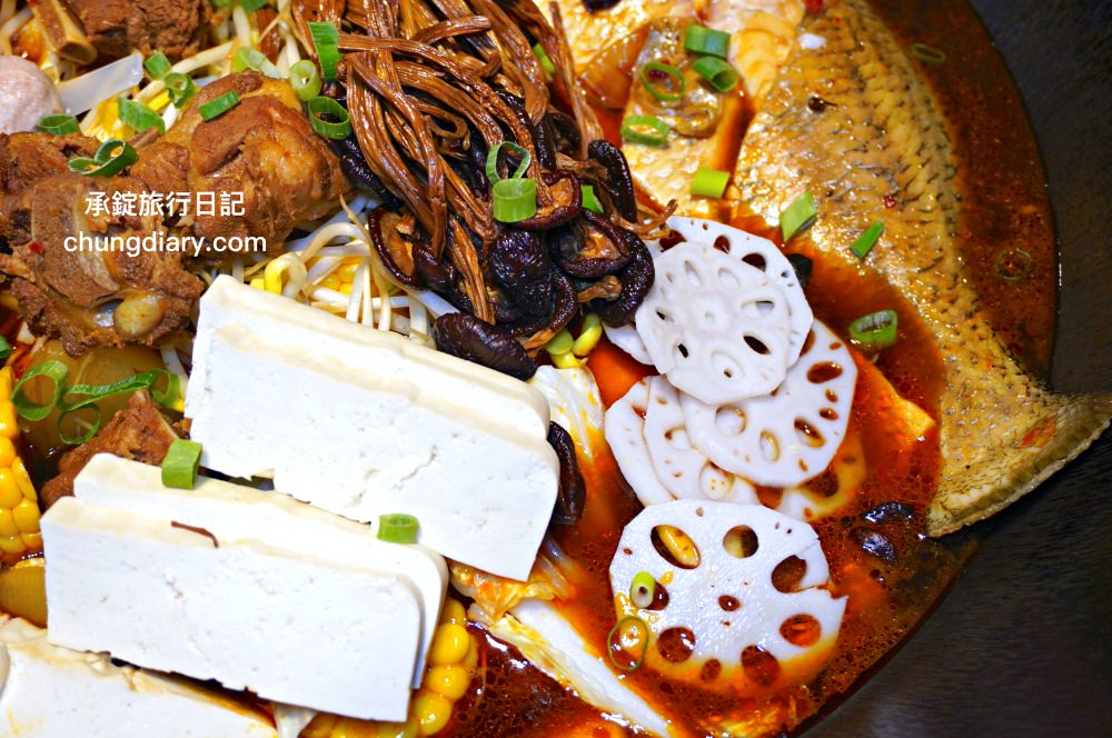 小媳婦鐵鍋燉台中旗艦店|最道地特色東北菜!必點手工玉米餅|漁人町日本星光市集、台中市魚市場-哈漁碼頭旁。 - 第28張圖 小媳婦鐵鍋燉台中旗艦店|最道地特色東北菜!必點手工玉米餅|漁人町日本星光市集、台中市魚市場-哈漁碼頭旁。