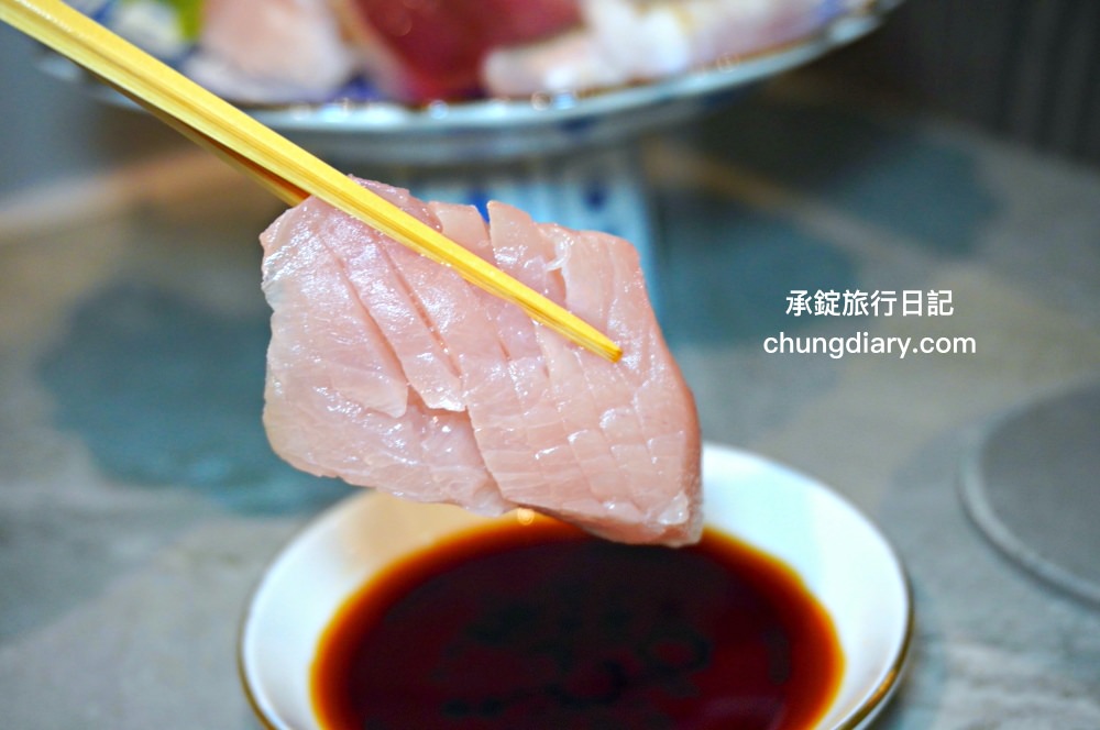 ARAMASA-Sake Bistro母龜小吃部｜日本清酒餐酒館｜台中北區美食酒吧｜特色日式料理：釜飯、烤白鰻、鰻魚飯、預約制の生魚片。