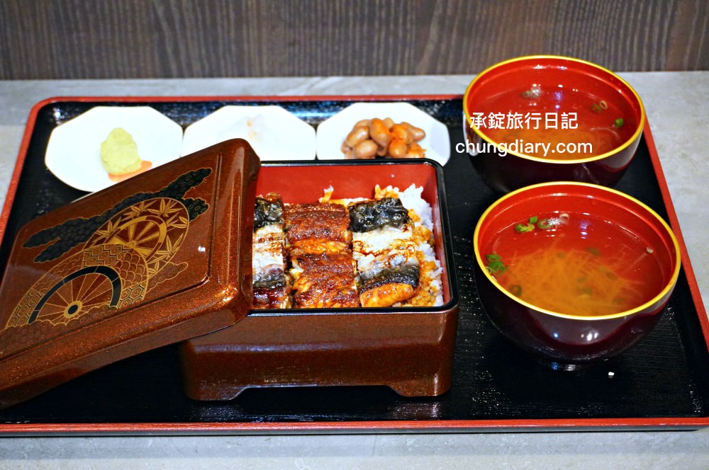 ARAMASA-Sake Bistro母龜小吃部｜日本清酒餐酒館｜台中北區美食酒吧｜特色日式料理：釜飯、烤白鰻、鰻魚飯、預約制の生魚片。