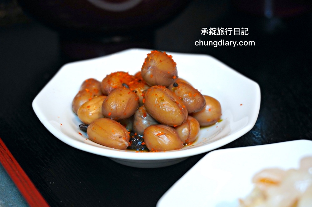 ARAMASA-Sake Bistro母龜小吃部｜日本清酒餐酒館｜台中北區美食酒吧｜特色日式料理：釜飯、烤白鰻、鰻魚飯、預約制の生魚片。