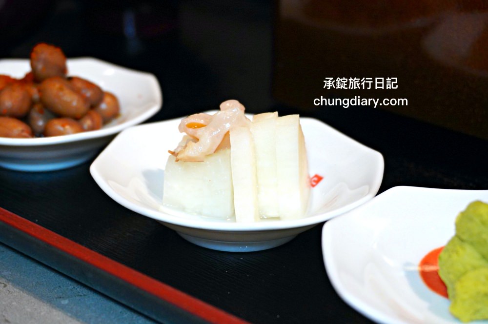 ARAMASA-Sake Bistro母龜小吃部｜日本清酒餐酒館｜台中北區美食酒吧｜特色日式料理：釜飯、烤白鰻、鰻魚飯、預約制の生魚片。