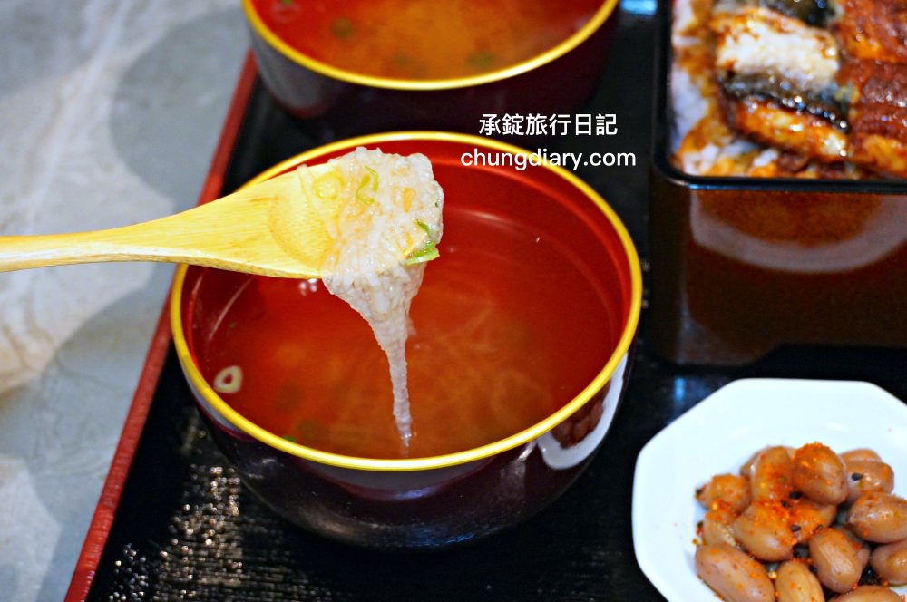 ARAMASA-Sake Bistro母龜小吃部｜日本清酒餐酒館｜台中北區美食酒吧｜特色日式料理：釜飯、烤白鰻、鰻魚飯、預約制の生魚片。