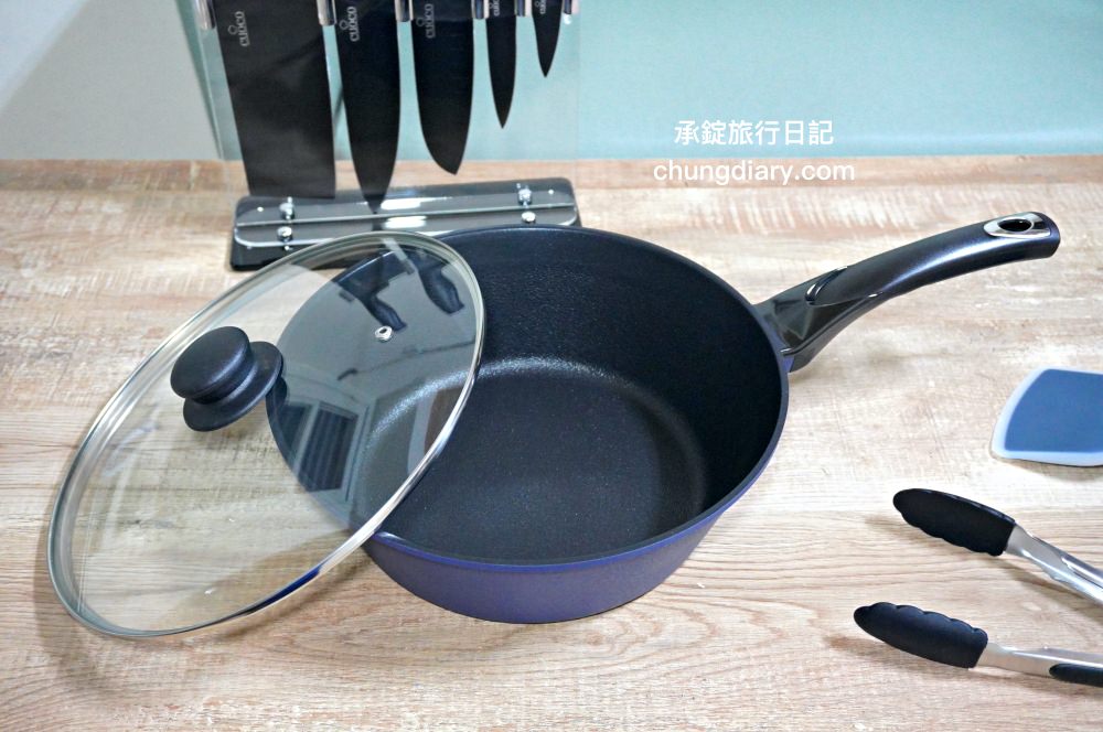 義大利CUOCO小帥鍋 S2|專利石墨烯深煎炒鍋|4.2L超大容量設計!煎、炒、湯三合一鍋型。 - 第10張圖 義大利CUOCO小帥鍋 S2|專利石墨烯深煎炒鍋|4.2L超大容量設計!煎、炒、湯三合一鍋型。
