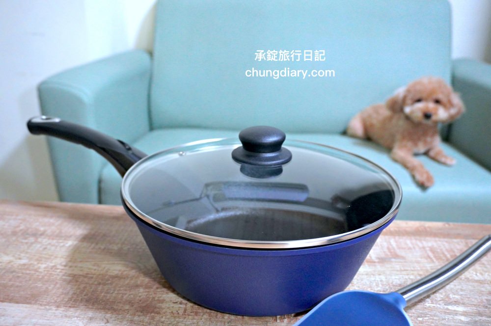 義大利CUOCO小帥鍋 S2|專利石墨烯深煎炒鍋|4.2L超大容量設計!煎、炒、湯三合一鍋型。 - 第2張圖 義大利CUOCO小帥鍋 S2|專利石墨烯深煎炒鍋|4.2L超大容量設計!煎、炒、湯三合一鍋型。