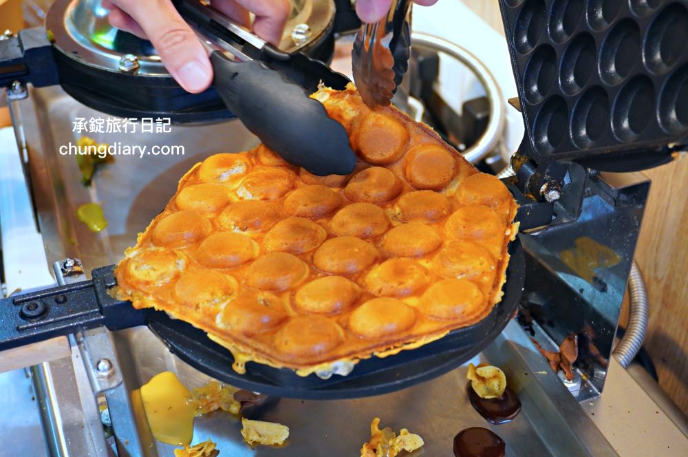 十二韻太平中山店｜限定門市！雞蛋仔現點現做｜玫瑰美妍冰茶、埔里甘蔗青茶、蜂蜜檸檬粉粿、粉珍粿奶茶。