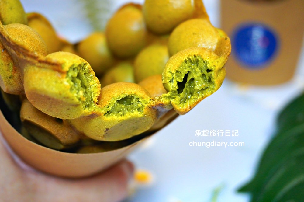 十二韻太平中山店｜限定門市！雞蛋仔現點現做｜玫瑰美妍冰茶、埔里甘蔗青茶、蜂蜜檸檬粉粿、粉珍粿奶茶。