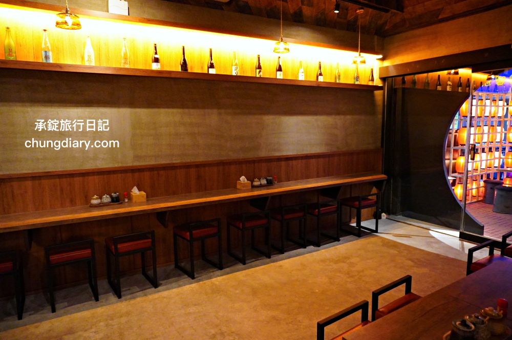 台中西區中美街美食【酒.さけ.關東煮】廣三SOGO百貨後方，晚餐、宵夜、凌晨小酌！最道地日本味清爽無負擔。