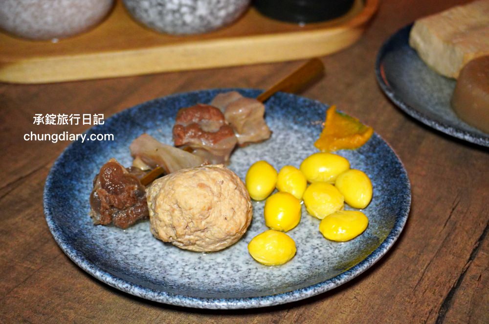 台中西區中美街美食【酒.さけ.關東煮】廣三SOGO百貨後方，晚餐、宵夜、凌晨小酌！最道地日本味清爽無負擔。