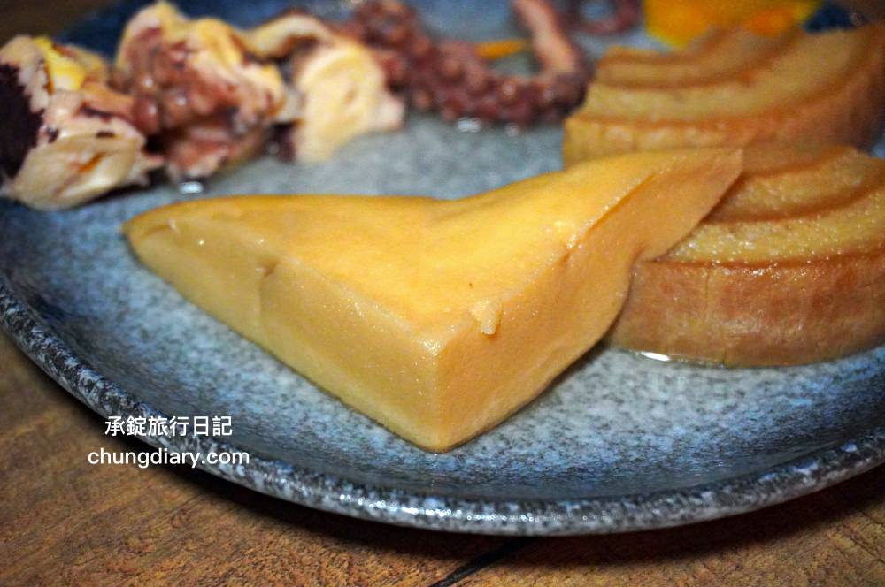 台中西區中美街美食【酒.さけ.關東煮】廣三SOGO百貨後方，晚餐、宵夜、凌晨小酌！最道地日本味清爽無負擔。