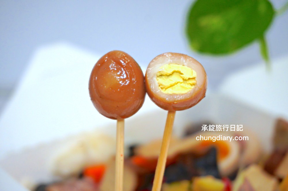 木子李鹽水雞｜台中太平美食｜乾淨衛生小吃餐車，好吃不貴，獨家胡椒粉配方，清爽不油膩！鄰近～東區精武車站。