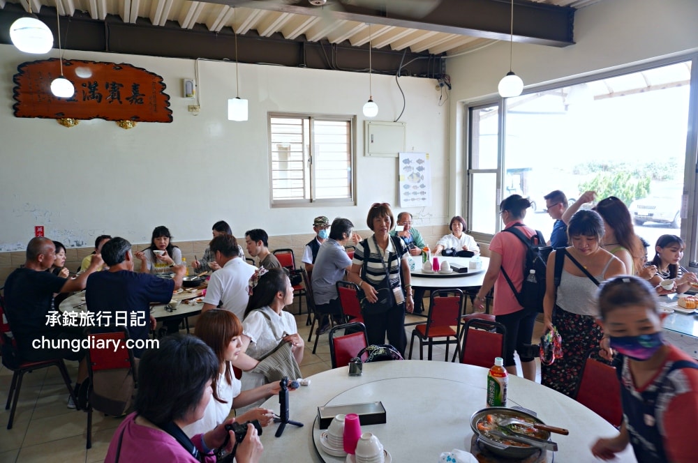 88號水碼頭活海鮮餐廳|水尾漁港、獅頭山公園旁|欣賞員潭溪水美景!新北金山海產店推薦 - 第8張圖 88號水碼頭活海鮮餐廳|水尾漁港、獅頭山公園旁|欣賞員潭溪水美景!新北金山海產店推薦