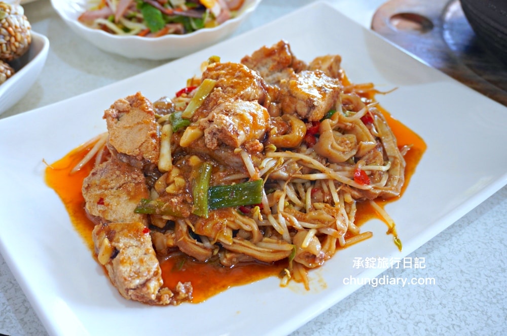 88號水碼頭活海鮮餐廳|水尾漁港、獅頭山公園旁|欣賞員潭溪水美景!新北金山海產店推薦 - 第17張圖 88號水碼頭活海鮮餐廳|水尾漁港、獅頭山公園旁|欣賞員潭溪水美景!新北金山海產店推薦
