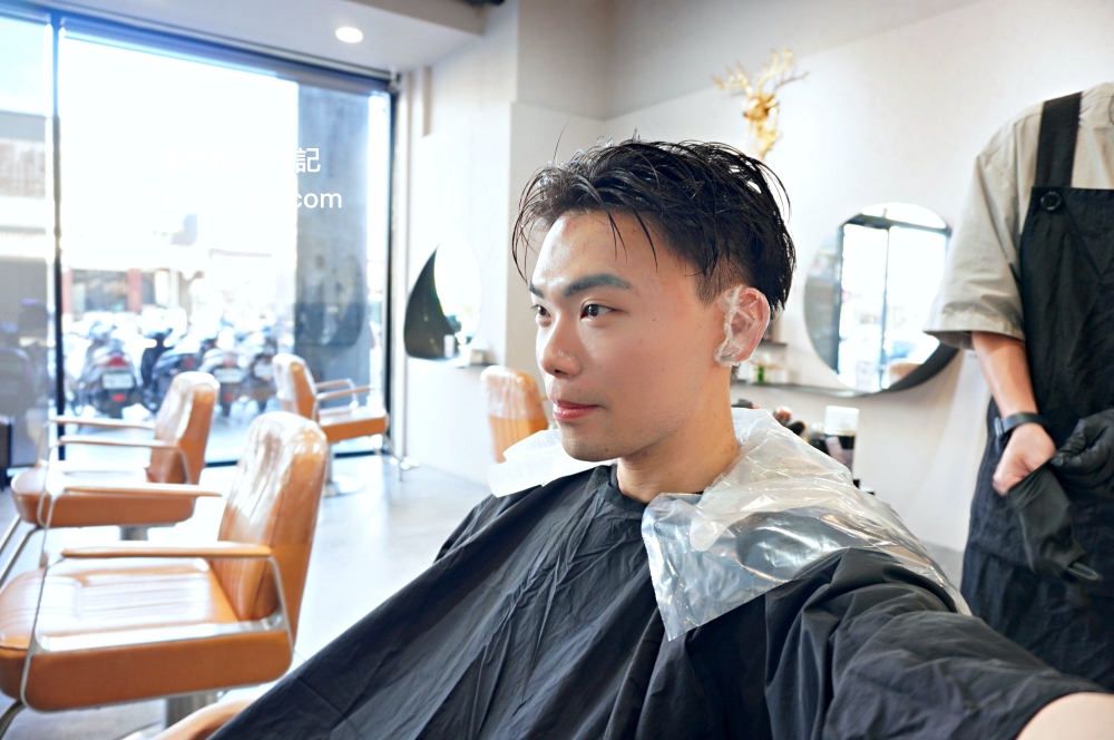 Virus hair salon 24H 日夜間髮廊 逢甲旗艦店｜台中男生燙髮、染髮、男士剪髮推薦｜三七分韓系紋理燙