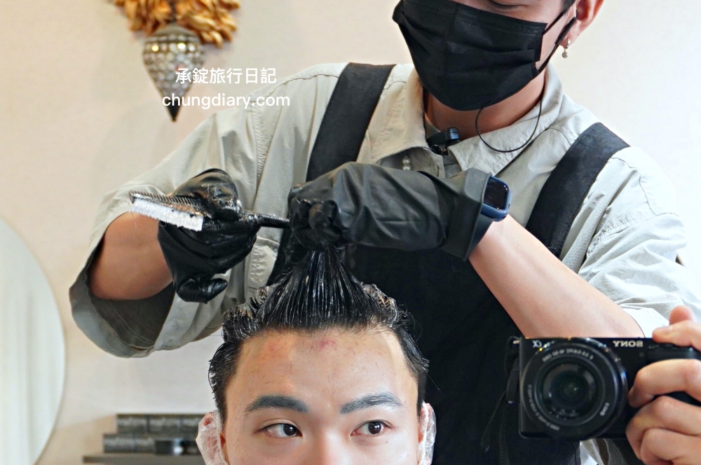 Virus hair salon 24H 日夜間髮廊 逢甲旗艦店｜台中男生燙髮、染髮、男士剪髮推薦｜三七分韓系紋理燙