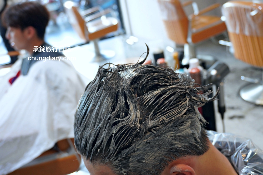 Virus hair salon 24H 日夜間髮廊 逢甲旗艦店｜台中男生燙髮、染髮、男士剪髮推薦｜三七分韓系紋理燙