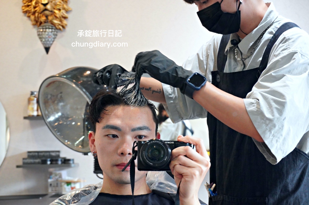 Virus hair salon 24H 日夜間髮廊 逢甲旗艦店｜台中男生燙髮、染髮、男士剪髮推薦｜三七分韓系紋理燙