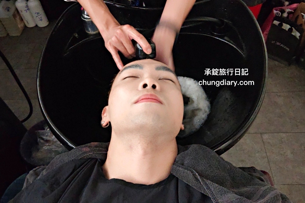 Virus hair salon 24H 日夜間髮廊 逢甲旗艦店｜台中男生燙髮、染髮、男士剪髮推薦｜三七分韓系紋理燙