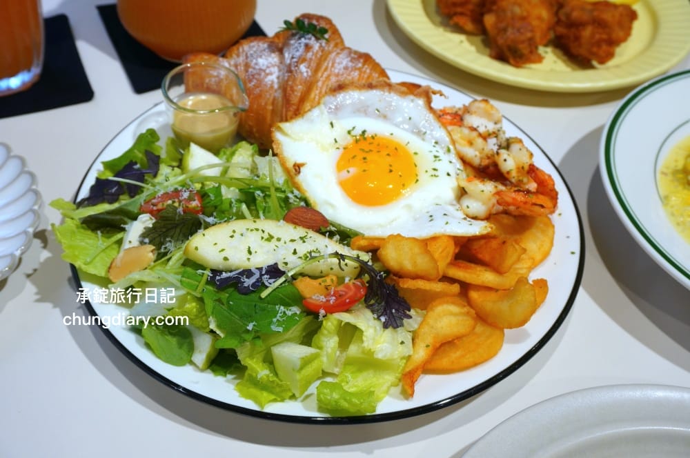 嶼里 With You｜台中東區義大利麵、燉飯、早午餐店，距離台中火車站～走路只要五分鐘！