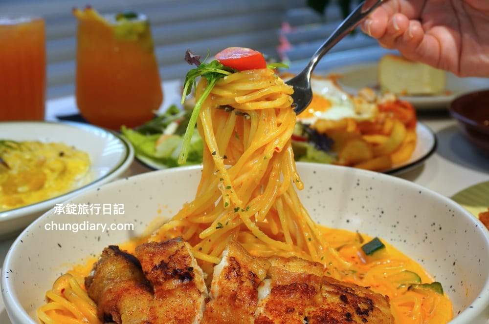 嶼里 With You｜台中東區義大利麵、燉飯、早午餐店，距離台中火車站～走路只要五分鐘！