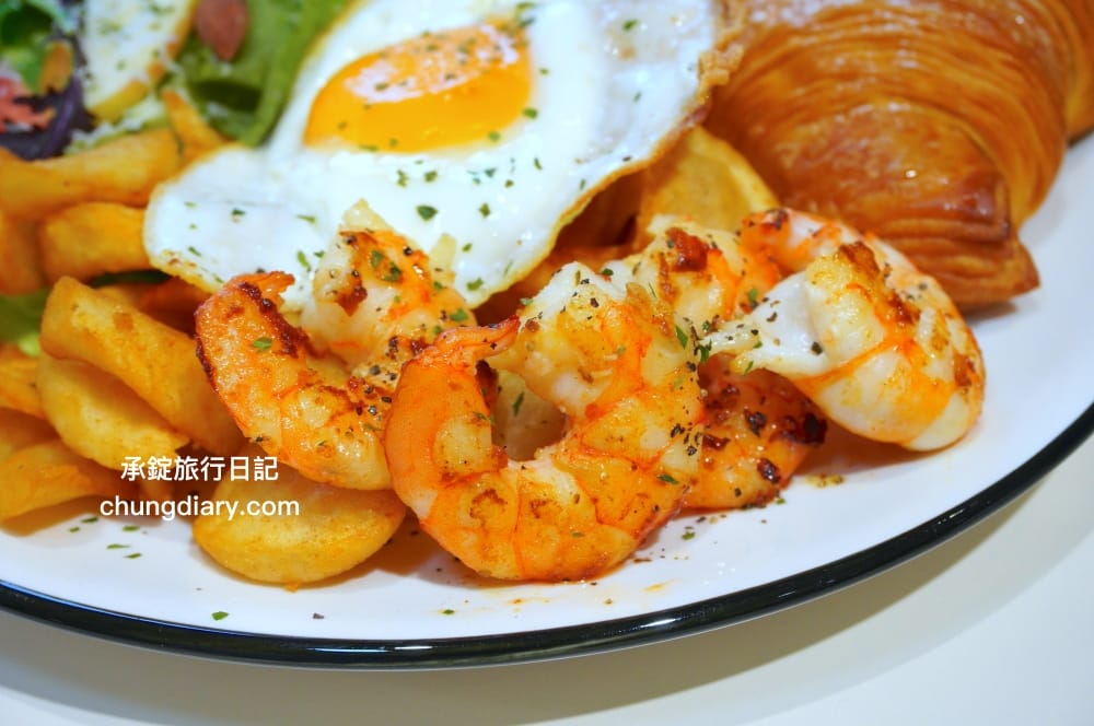 嶼里 With You｜台中東區義大利麵、燉飯、早午餐店，距離台中火車站～走路只要五分鐘！