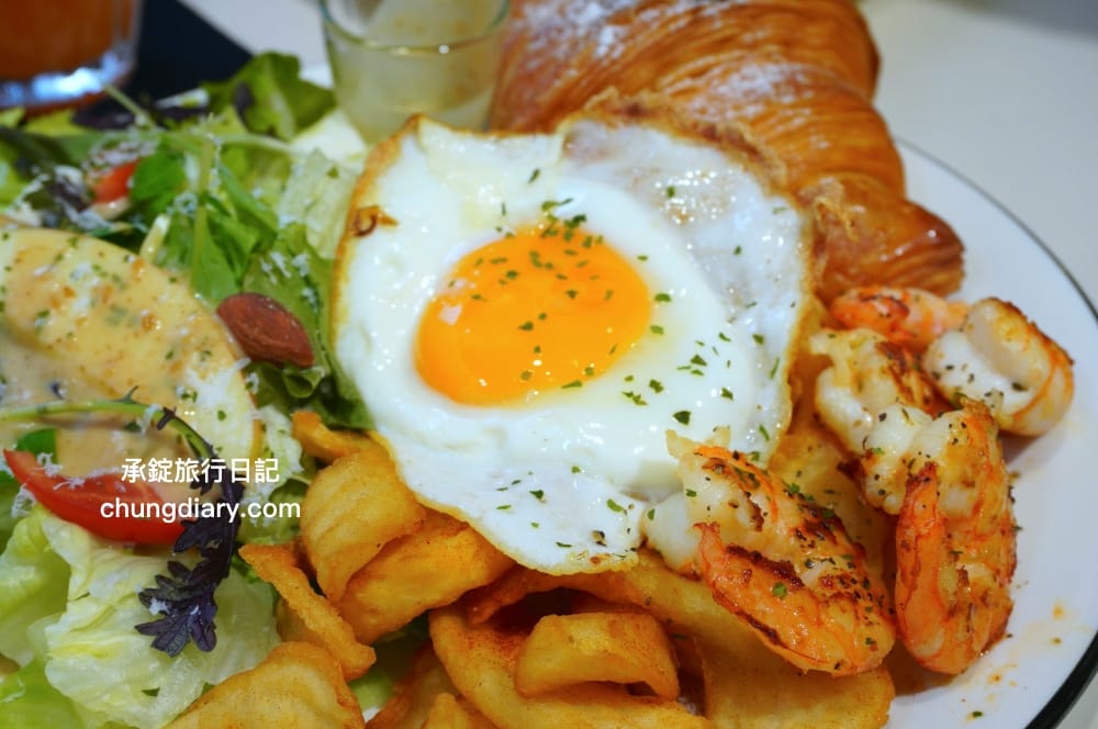 嶼里 With You｜台中東區義大利麵、燉飯、早午餐店，距離台中火車站～走路只要五分鐘！