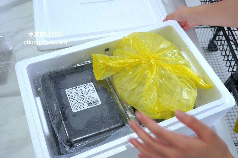 就是愛海鮮｜彰化花壇海鮮肉品市集｜全面升級冷氣開放！活體泰國蝦、鮭魚生魚片、中秋烤肉串燒宅配組合。