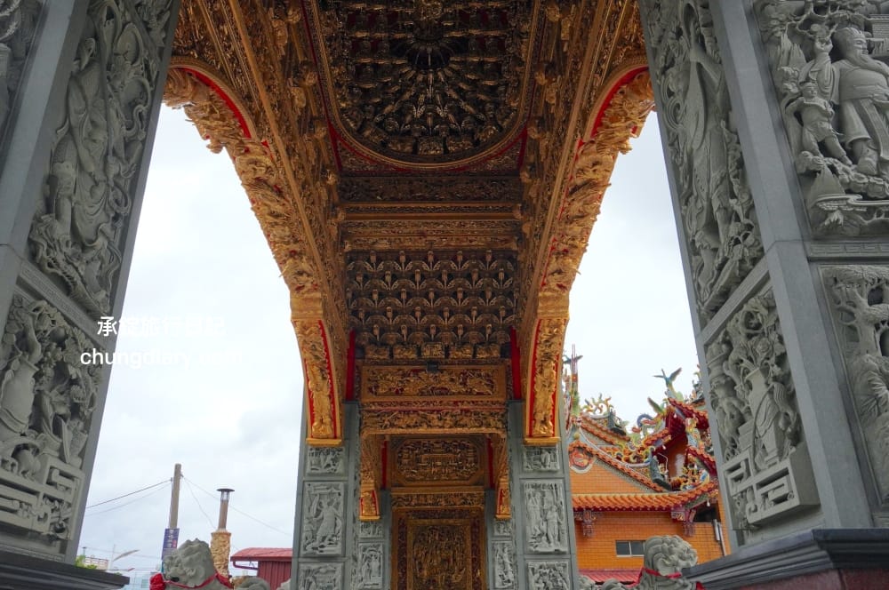 屏東x小琉球兩天一夜！入住緩慢大鵬灣民宿、山川琉璃吊橋、東港王船文化、美人洞、山豬溝、烏鬼洞｜雄獅國內旅遊行程