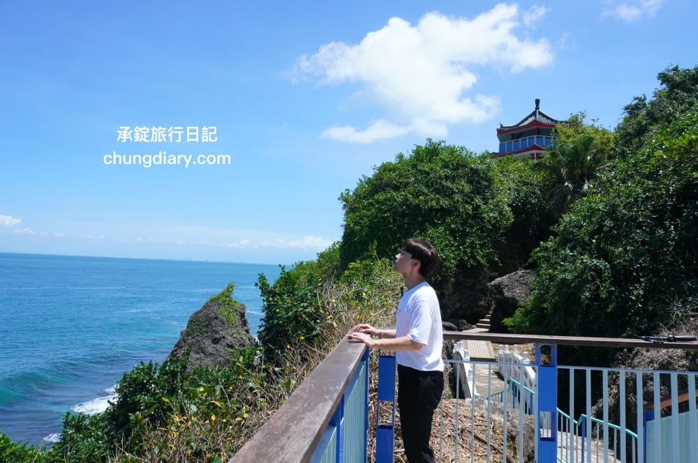 屏東x小琉球兩天一夜！入住緩慢大鵬灣民宿、山川琉璃吊橋、東港王船文化、美人洞、山豬溝、烏鬼洞｜雄獅國內旅遊行程