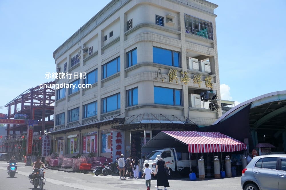 屏東x小琉球兩天一夜！入住緩慢大鵬灣民宿、山川琉璃吊橋、東港王船文化、美人洞、山豬溝、烏鬼洞｜雄獅國內旅遊行程