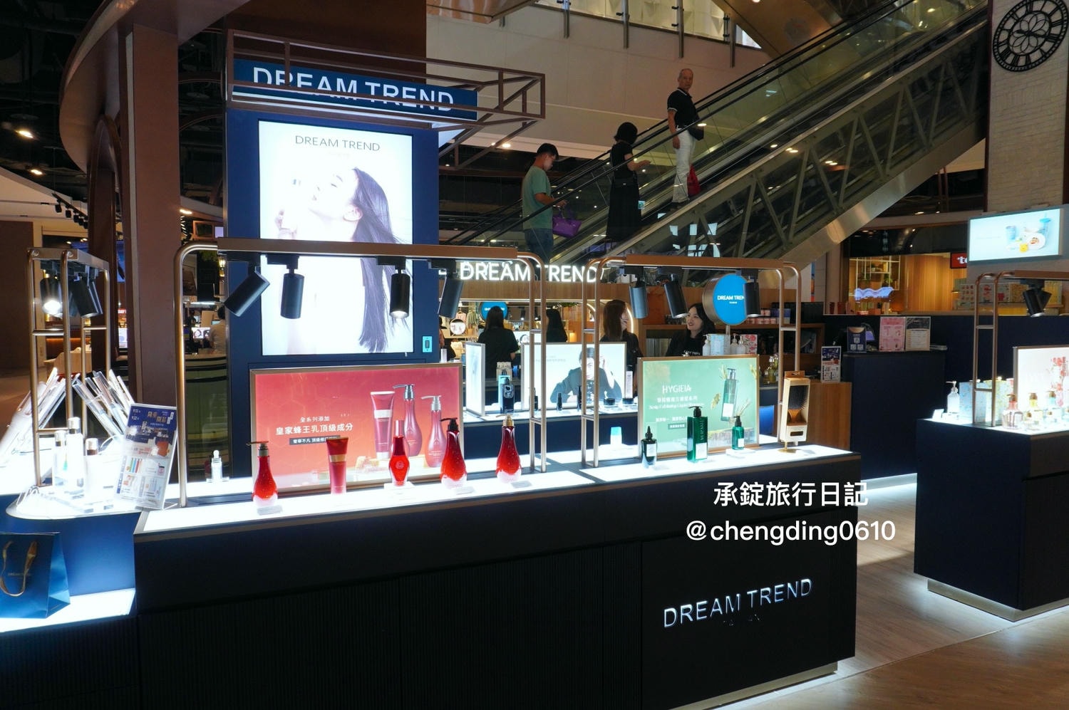 桃園中壢大江購物中心|全年免費停車|熱門餐廳聚集地|檀島香港餐廳,刷聯名卡還可享12%回饋! - 第46張圖 桃園中壢大江購物中心|全年免費停車|熱門餐廳聚集地|檀島香港餐廳,刷聯名卡還可享12%回饋!