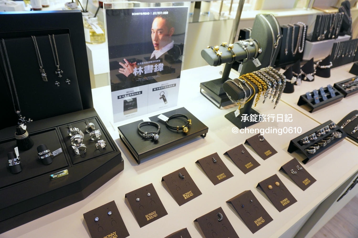 桃園中壢大江購物中心|全年免費停車|熱門餐廳聚集地|檀島香港餐廳,刷聯名卡還可享12%回饋! - 第42張圖 桃園中壢大江購物中心|全年免費停車|熱門餐廳聚集地|檀島香港餐廳,刷聯名卡還可享12%回饋!