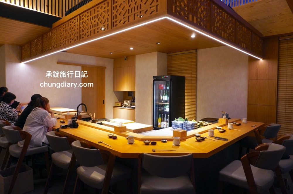 蟹割烹｜台中西屯無菜單料理｜以「螃蟹」為主題！日料界の頂級饗宴｜沒有預約吃不到！