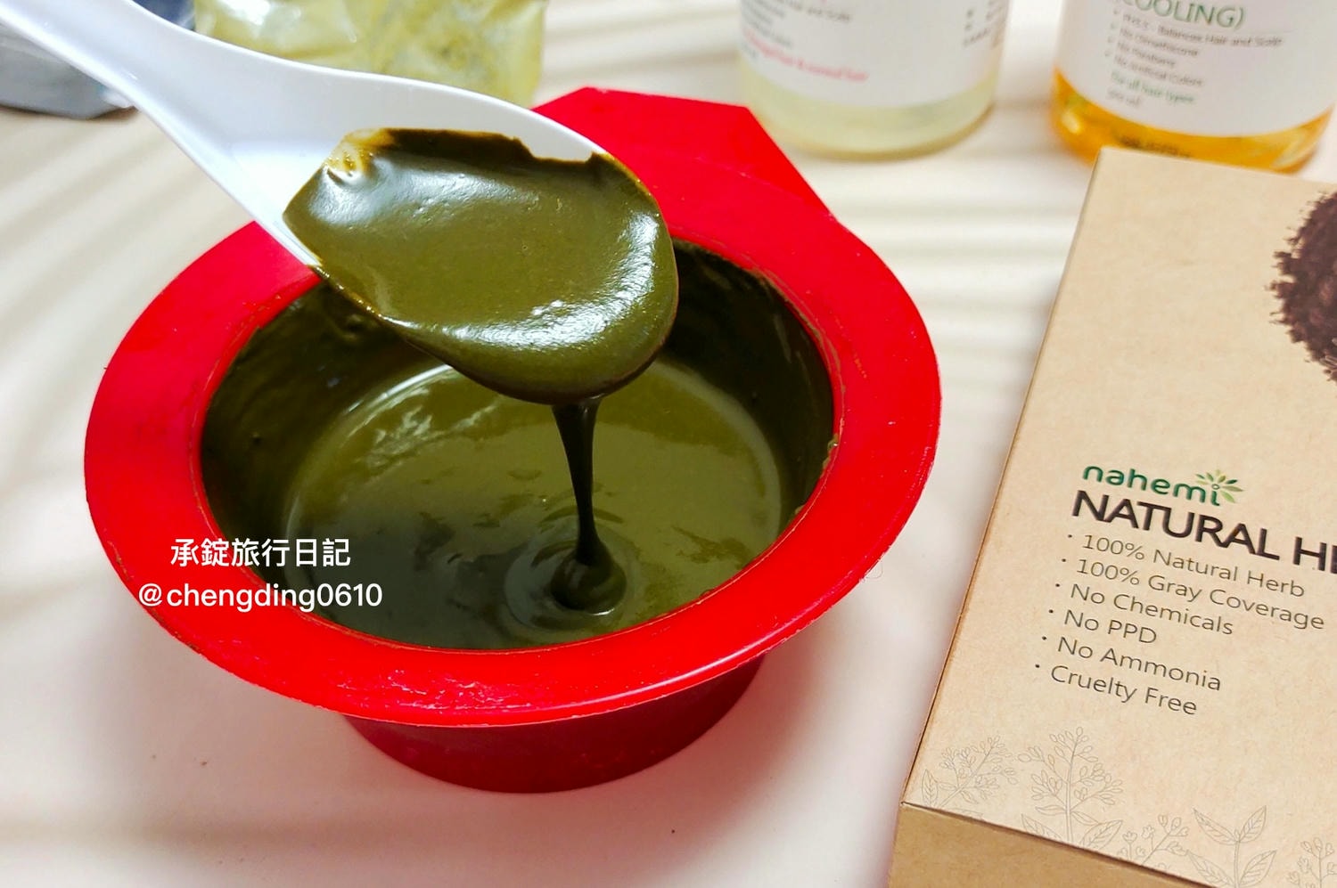 Nahemi娜禾蜜｜草本增色護髮粉、無矽靈洗髮露、頭皮調理精華液、天然草本精油防蚊液/乾洗手噴霧。