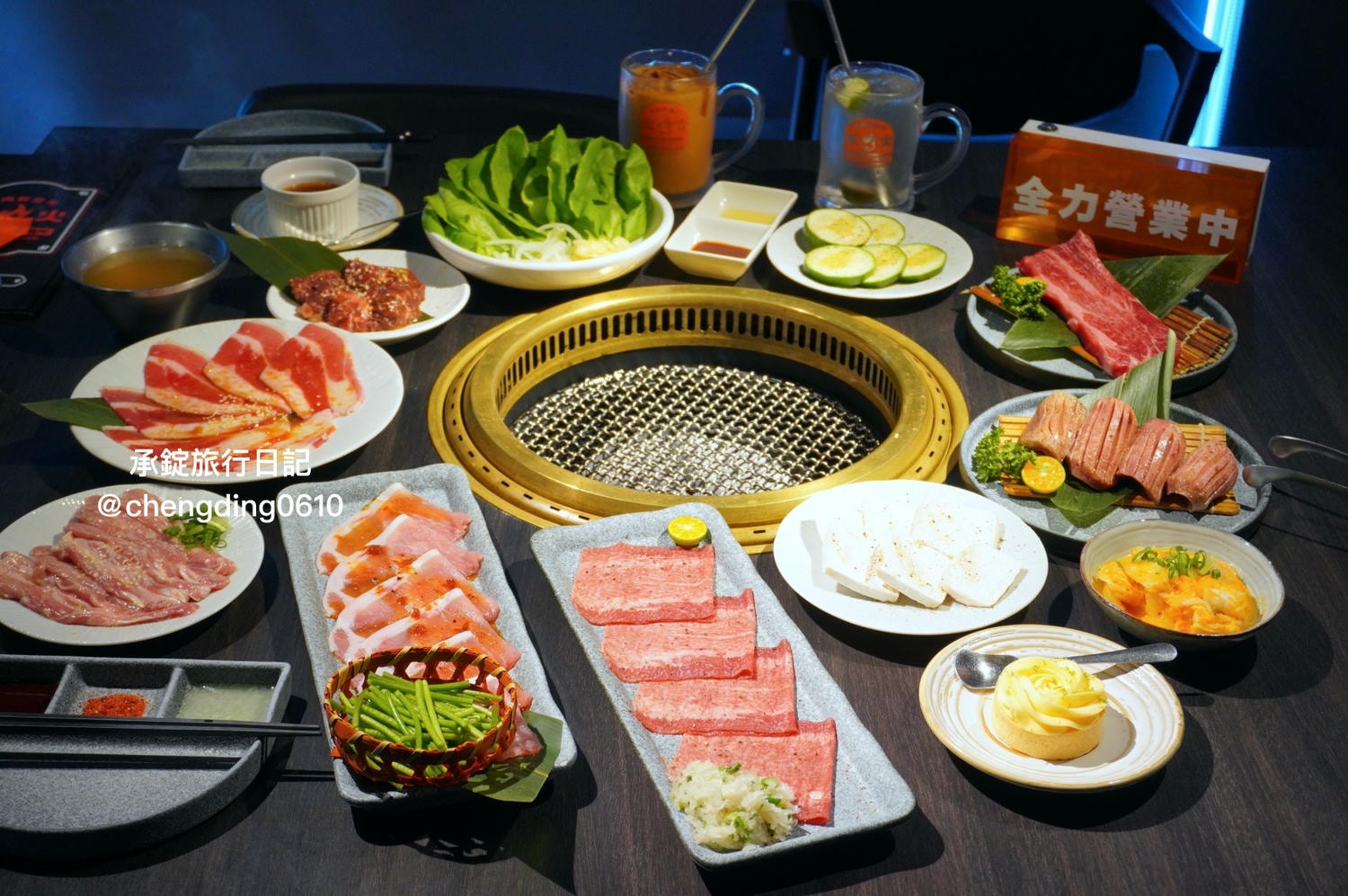 火火燒肉販賣所 台中公益總店|特選雙人套餐、單點-厚厚牛舌|全台最熱情的慶生活動!還有扭蛋機、拍貼機可以玩~ - 第1張圖 火火燒肉販賣所 台中公益總店|特選雙人套餐、單點-厚厚牛舌|全台最熱情的慶生活動!還有扭蛋機、拍貼機可以玩~