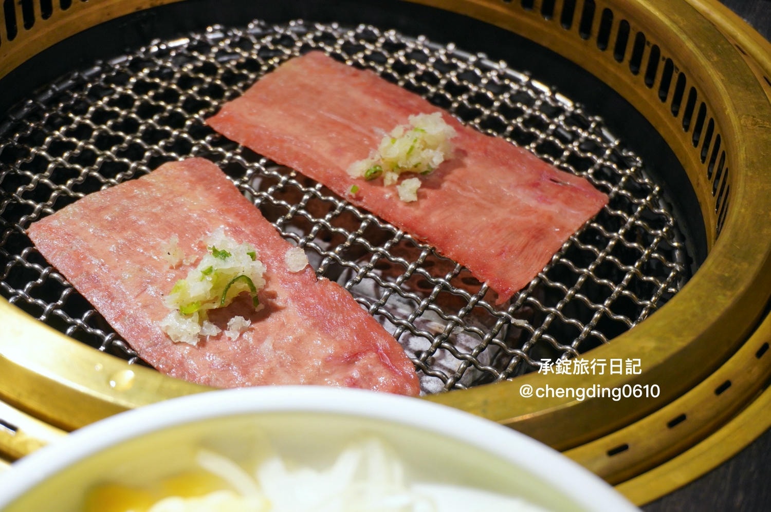 火火燒肉販賣所 台中公益總店|特選雙人套餐、單點-厚厚牛舌|全台最熱情的慶生活動!還有扭蛋機、拍貼機可以玩~ - 第13張圖 火火燒肉販賣所 台中公益總店|特選雙人套餐、單點-厚厚牛舌|全台最熱情的慶生活動!還有扭蛋機、拍貼機可以玩~