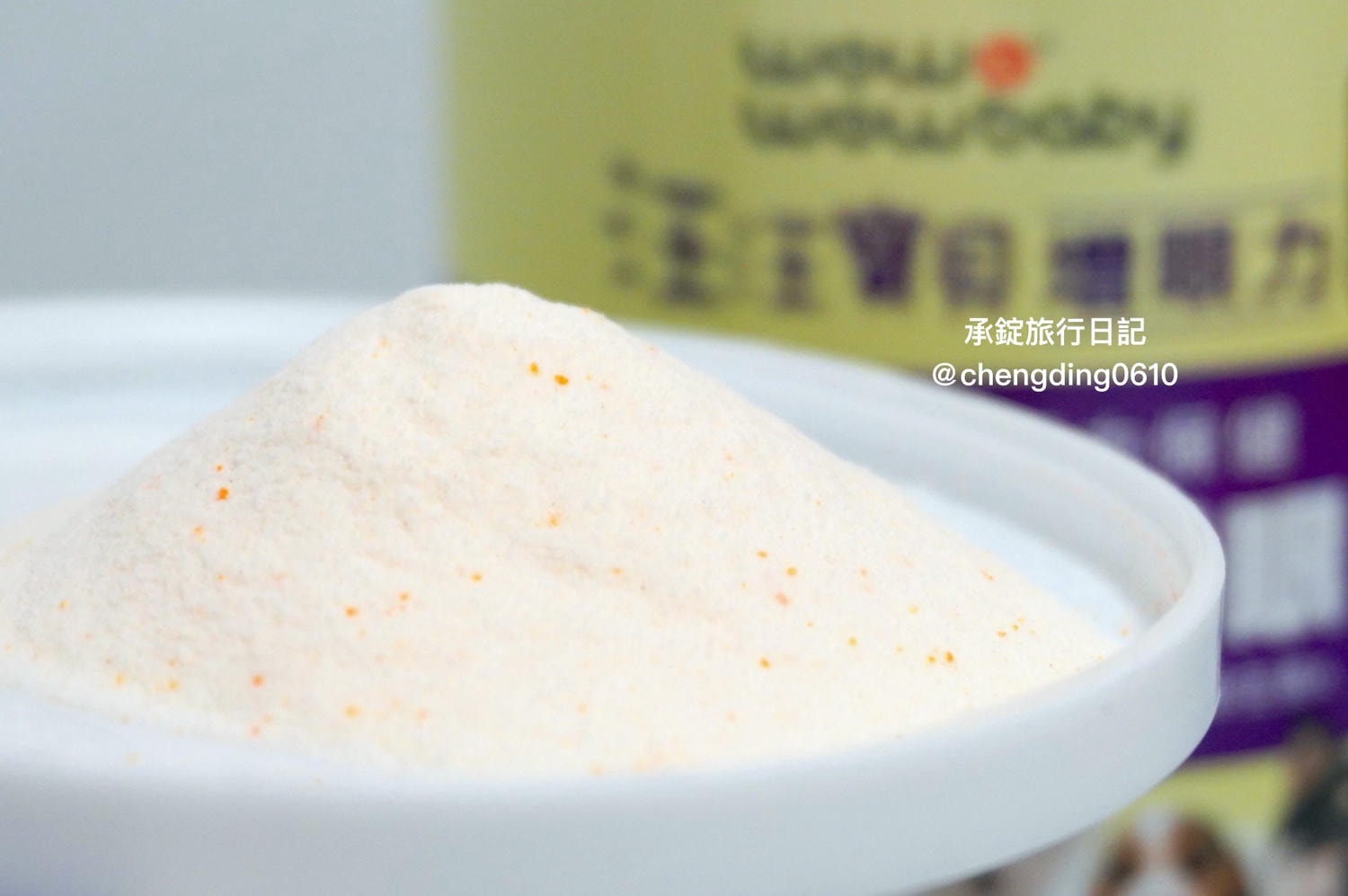 2025最新三款寵物葉黃素推薦開箱實測｜犬貓保健品該怎麼選？貓貓狗狗眼睛保健的重要性！