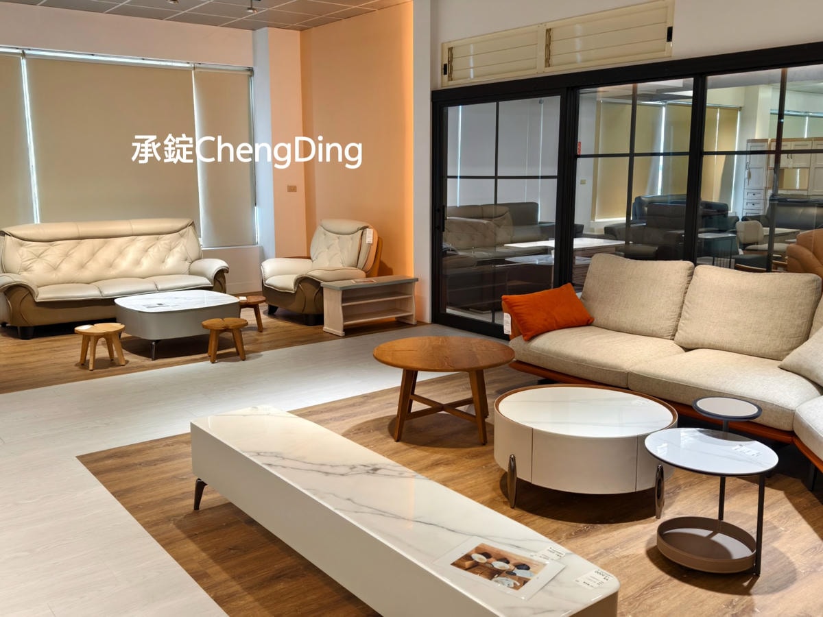 彰化家具行【先進傢俱 × iCAKU愛庫家居】3000坪大型展場|沙發、床墊、衣櫃、系統櫃一次看! - 第47張圖